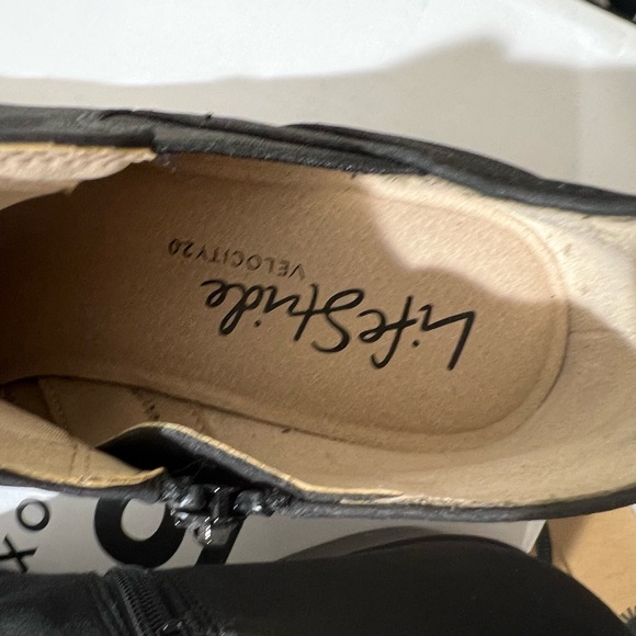 Life Stride Black Ankle Booties - Picture 4 of 5